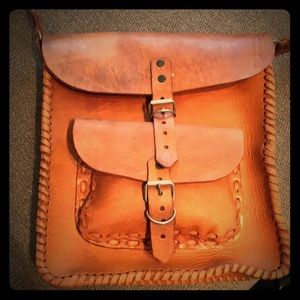 Gorgeous Handcrafted Leather Purse/Crossbody
